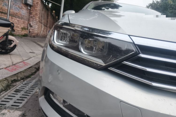 Used Volkswagen Magotan 2017 330TSI DSG Luxury Model
