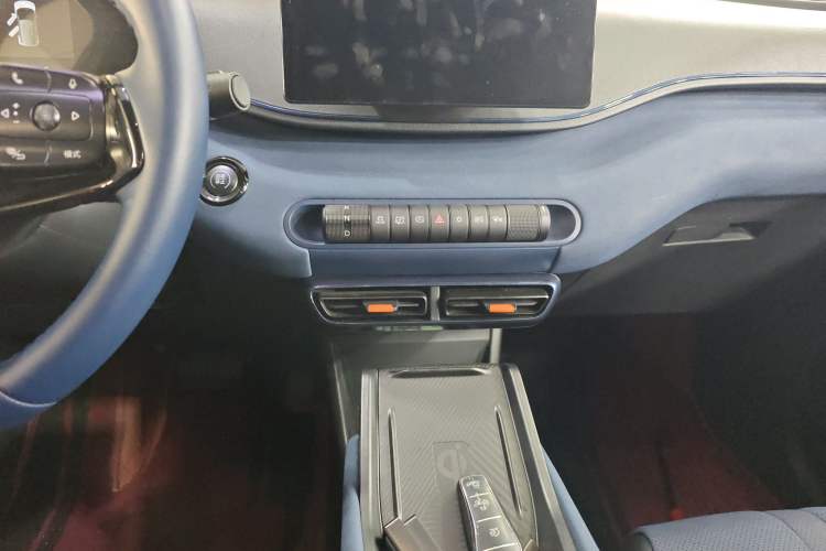 Used BYD Seagull 2025 305 km Free Version
