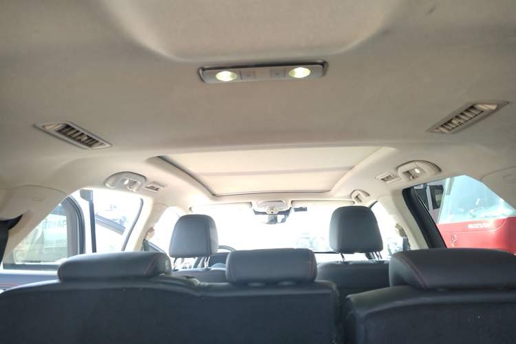 Used BYD Tang New Energy 2018 DM 2.0T All-Wheel Drive Smart Connectivity Luxury Model 7 Seats China V Emission Standard