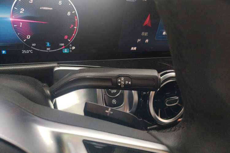 Used Mercedes-Benz GLB 2024 GLB 200 Dynamic Edition
