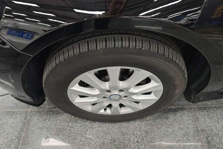 Used Mercedes-Benz R-Class 2014 R 320 4MATIC Business Model
