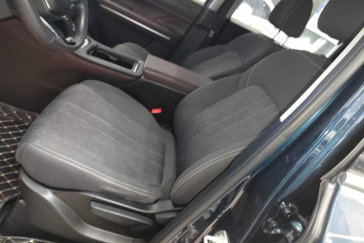 Used GAC Trumpchi M6 2021 270T DCT Elite Edition (7-seater)
