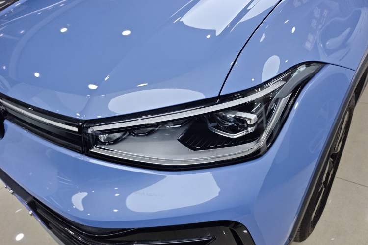 Used Volkswagen Tharu 2025 NewRui 300TSI Prestige Edition
