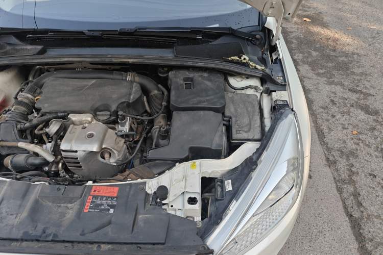 Used Ford Focus 2015 Hatchback EcoBoost 125 Manual – Ultra-Style Edition