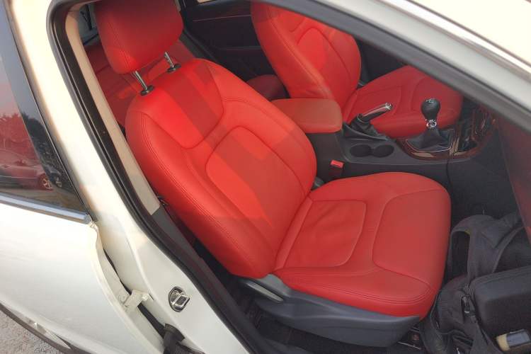 Used Zotye T600 2016 1.5T Manual Elite Model
