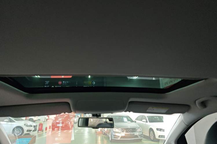 Used Volkswagen Touran 2015 1.4T DSG Comfort Edition 5 Seats
