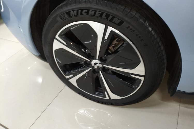 Used Nio ET5T 2024 75kWh Touring