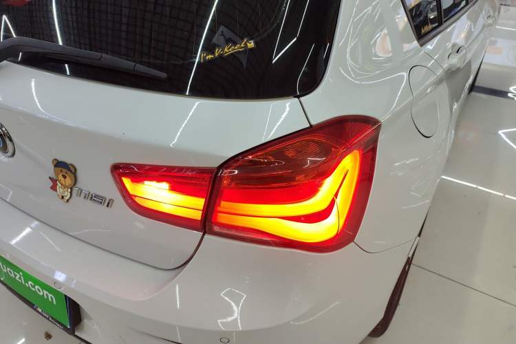 Used BMW 1 Series 2018 118i Sport Design Package