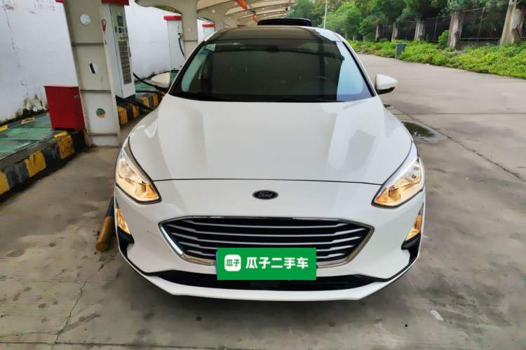 Used Ford Focus 2019 Sedan EcoBoost 180 Automatic Trend Edition
