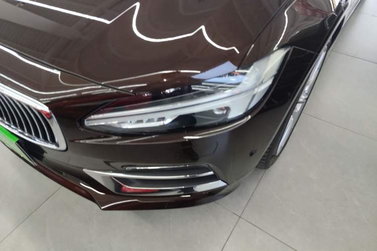 Used Volvo S90 2019 T5 Prestige Edition
