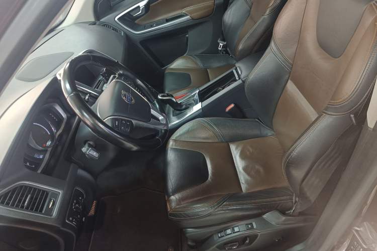 Used Volvo XC60 2016 T5 Smart Version
