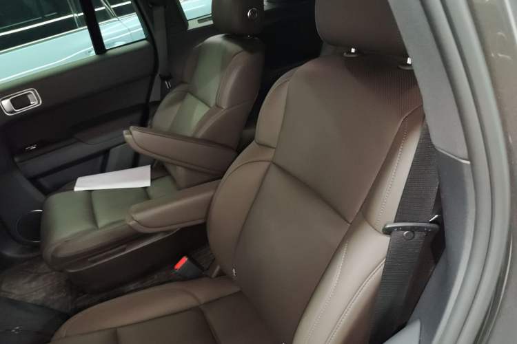 Used Li Auto L8 2023 Max model
