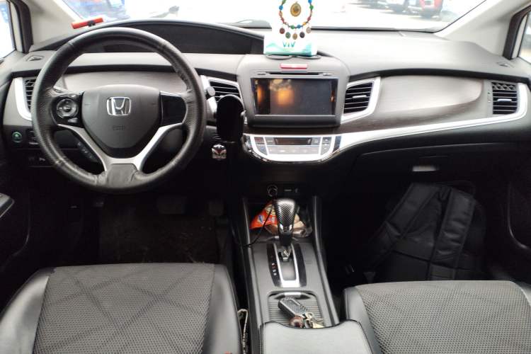 Used Honda Jade 2014 1.8L Automatic Comfort Elite Version 5 Seats
