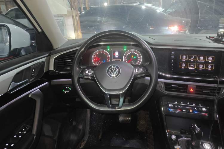 Used Volkswagen Tayron 2020 330TSI Two-Wheel Drive Luxury Smart Connectivity Version
