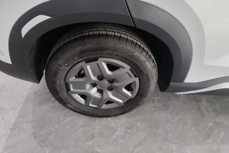 Used BYD Yuan UP 2025 Intelligent Driving Version 401 KM Dynamic Edition
