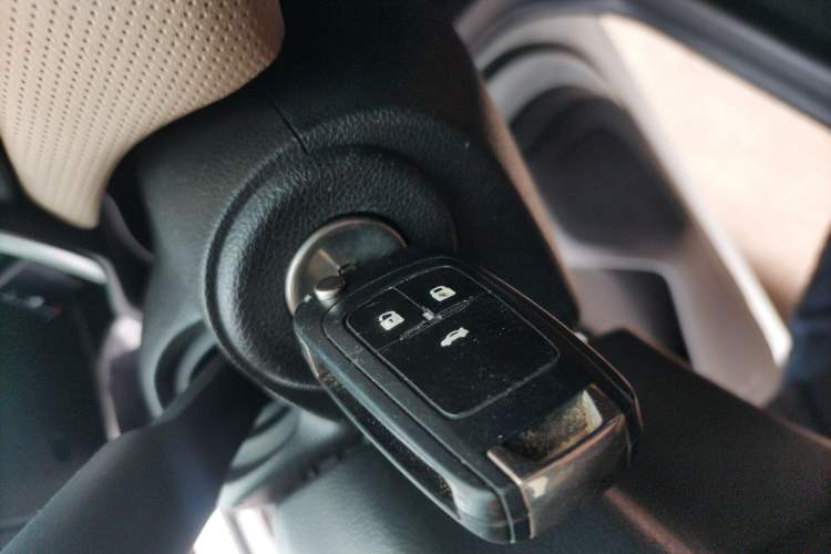 Used Chevrolet Monza 2020 320 Automatic Enjoyment Edition