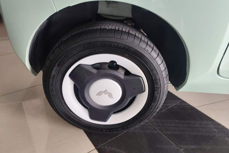 Used Wuling Hongguang MINIEV 2022 Macaron Premium Model – Lithium Iron Phosphate
