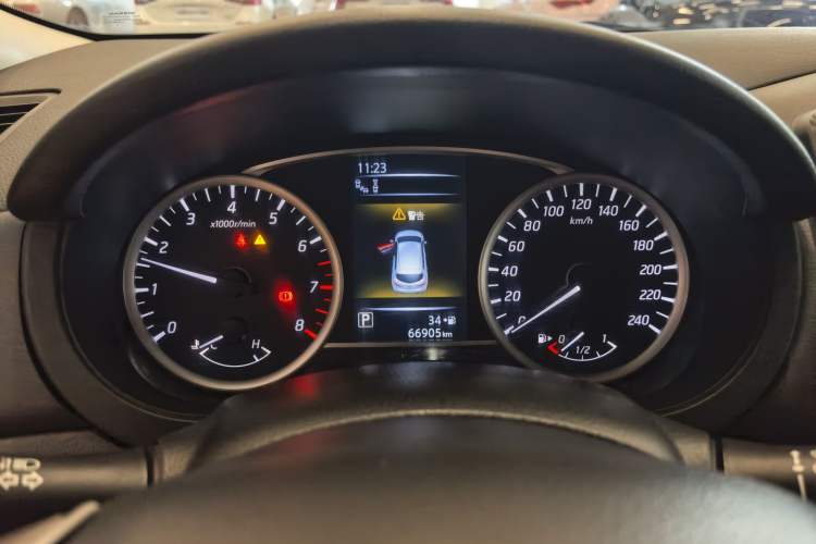 Used Nissan Tiida 2016 1.6L CVT Smart Drive Edition