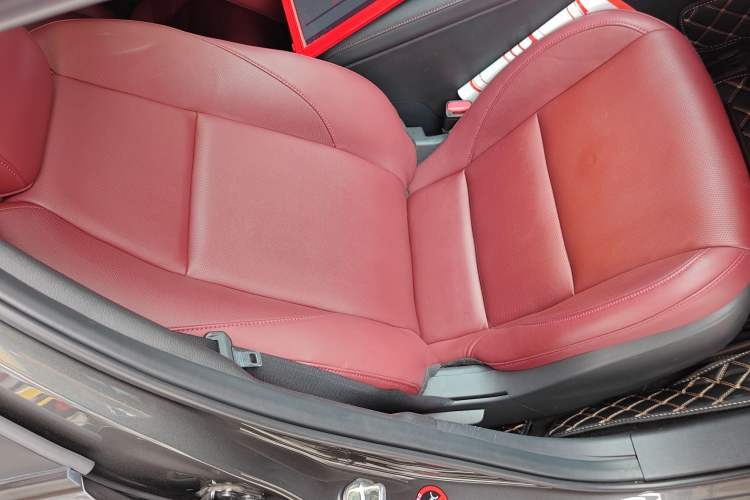 Used Mazda Mazda 3 Axela 2022 2.0L Automatic Zhi Rui Obsidian Edition