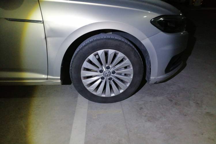 Used Volkswagen Lavida 2019 1.5L Automatic Comfort Edition China VI Standard