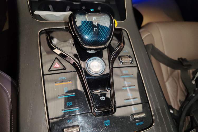 Used BYD Han 2020 DM Four-Wheel Drive Performance Edition Prestige Model