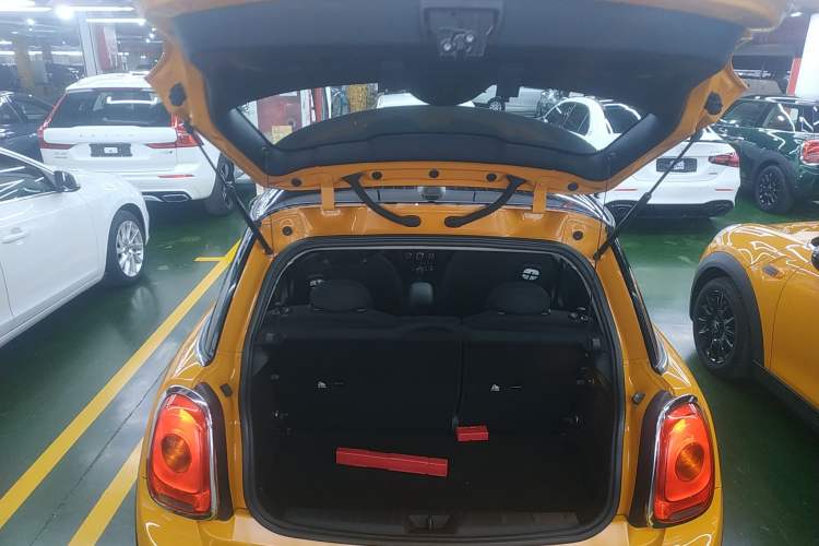 Used  MINI 2016 1.5T COOPER