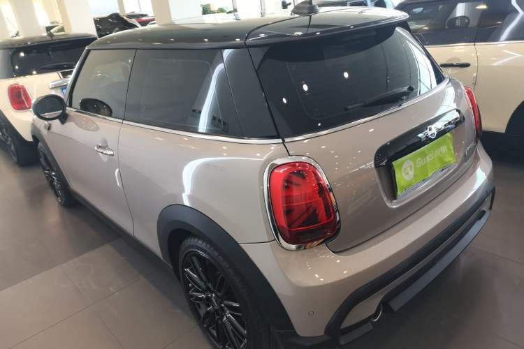 Used  MINI 2022 1.5T COOPER Artist
