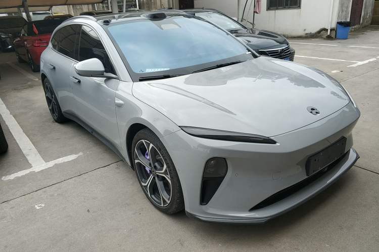 Used Nio ET5T 2023 75 kWh Touring