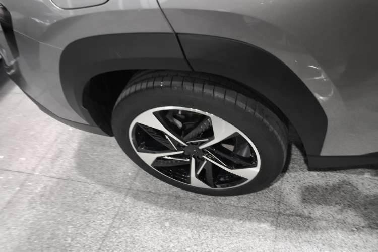 Used  L7 2024 1.5T 115 km Starship Dragon Edition