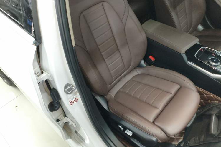 Used BMW 3 Series 2021 Facelifted 320Li M Sport Package
