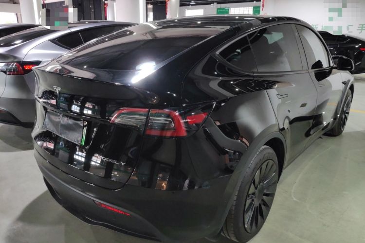 Used Tesla Model Y 2023 Rear-Wheel-Drive Version