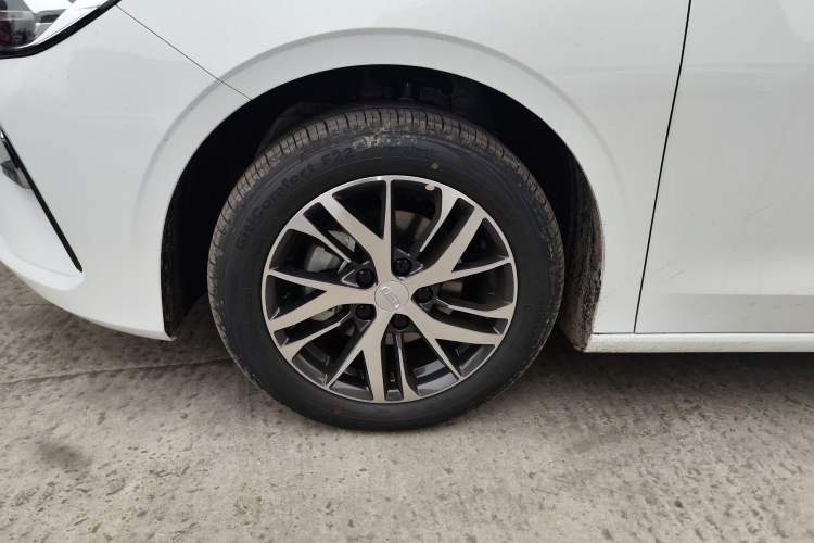 Used Geely Auto Emgrand 2026 Model 4th Generation 4 Millionth Anniversary Edition 1.5L Manual Overdrive Edition
