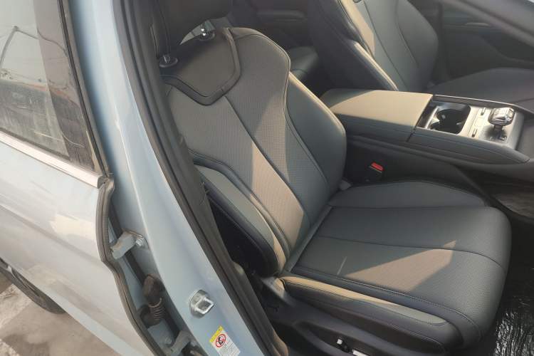 Used BYD Qin L 2024 DM-i 120KM Beyond Model
