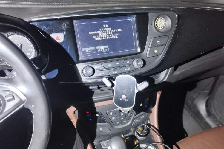 Used Buick Envision 2018 28T Four-Wheel Drive Elite Version
