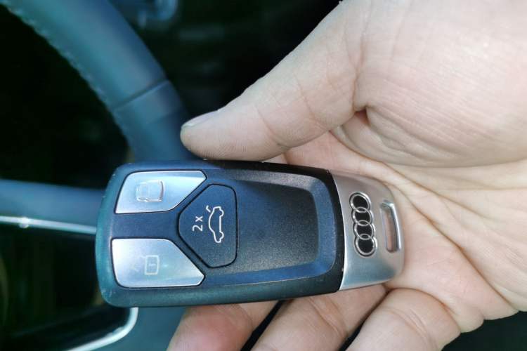 Used Audi A4L 2020 40 TFSI Fashion Dynamic Model
