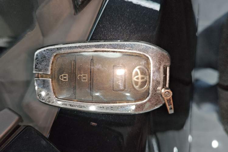 Used Toyota FAW Toyota bZ4X 2022 Two-Wheel-Drive Elite JOY Edition