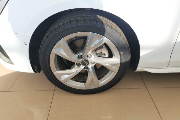 Used Audi A4L 2020 40 TFSI quattro Luxury Prestige Edition
