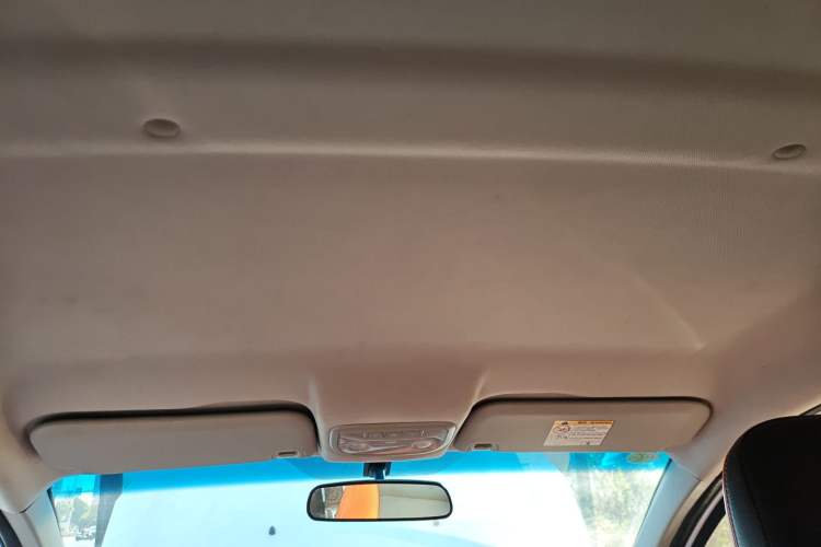 Used Geely Auto Vision X1 2017 1.3L Automatic Fun Edition
