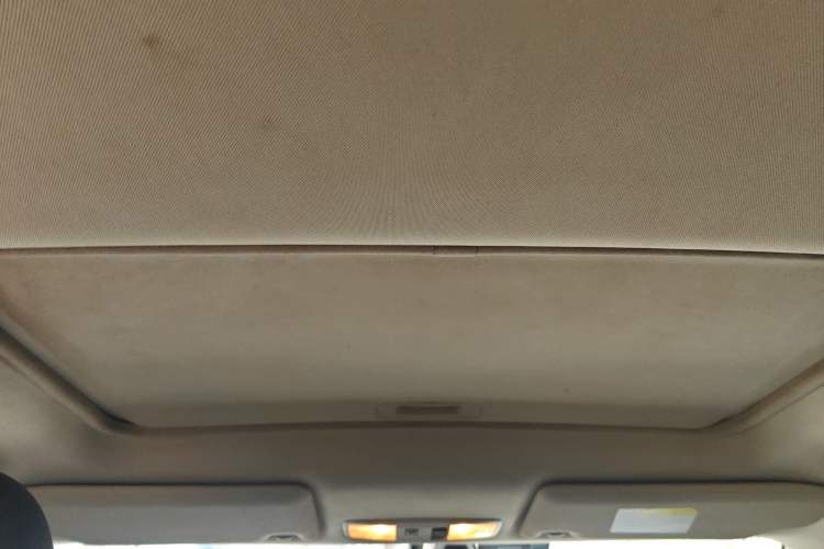 Used Mitsubishi Outlander 2019 2.4L 4x4 Zhi Xiang Edition 5 Seats China VI Standard
