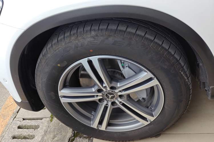 Used Mercedes-Benz GLC 2020 Facelifted GLC 260 L 4MATIC Dynamic Edition