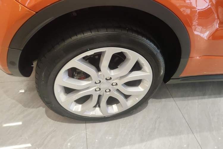 Used Land Rover Range Rover Evoque 2018 240 PS HSE DYNAMIC Convertible
