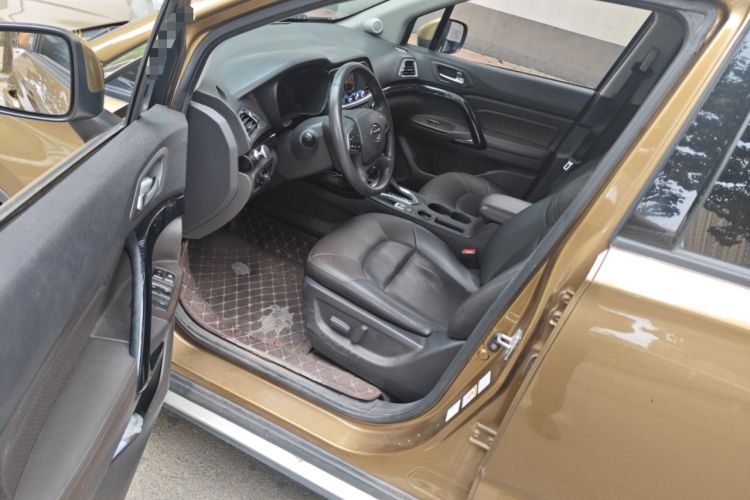 Used GAC Trumpchi GS4 2016 235T G-DCT Elite Edition
