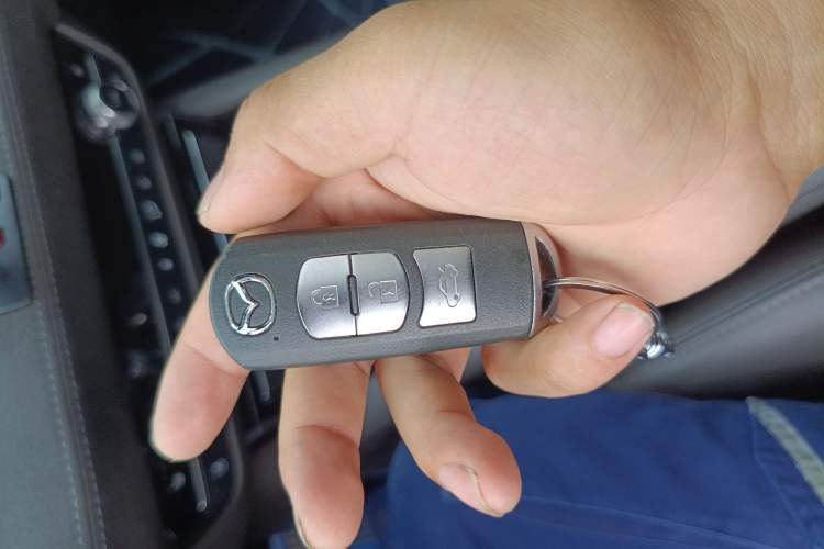 Used Mazda Atenza 2020 2.5L Sky Blue Prestige Edition
