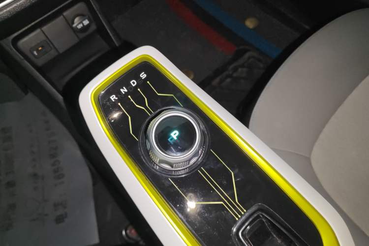 Used Oshan Benni E-Star 2020 Heart Edition Lithium Iron Phosphate (31.18 kWh)
