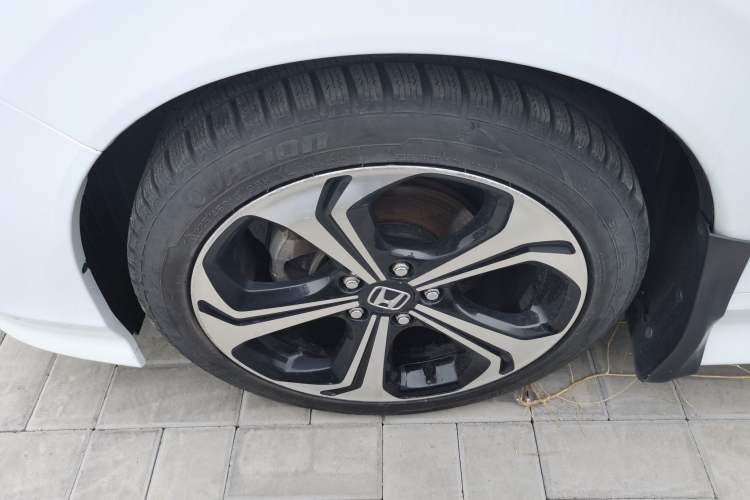 Used Honda Jade 2017 210 TURBO CVT Luxury Edition 5 Seats
