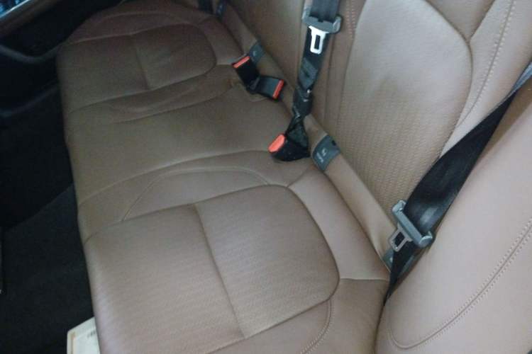 Used Jaguar XFL 2019 XFL 2.0T 250 PS Four-Wheel Drive Luxury Edition
