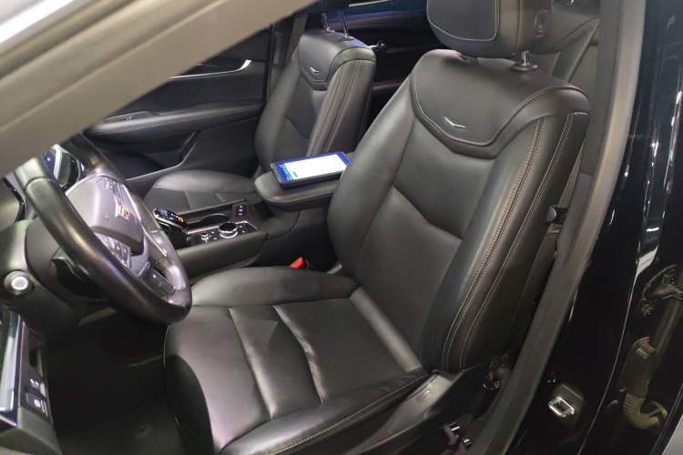 Used Cadillac XT5 2020 Revised Version 28T Luxury Edition
