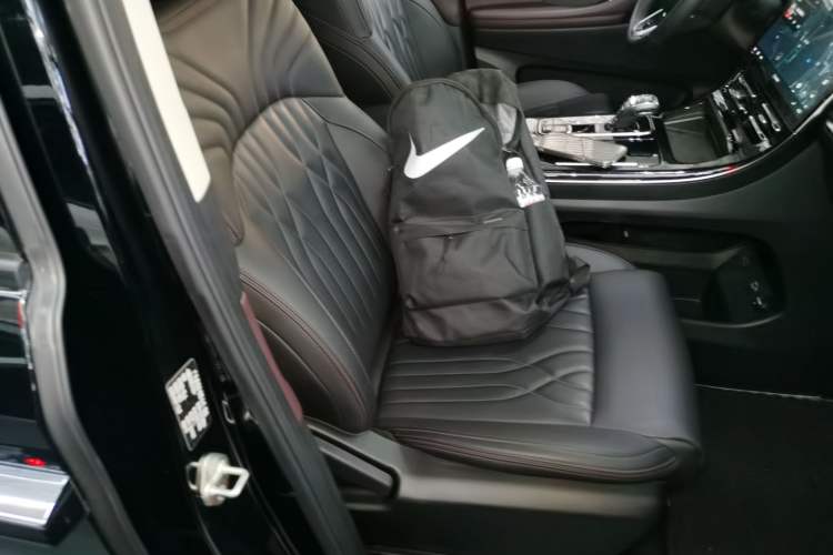 Used GAC Trumpchi M8 2024 Master Series 400T Prestige Edition
