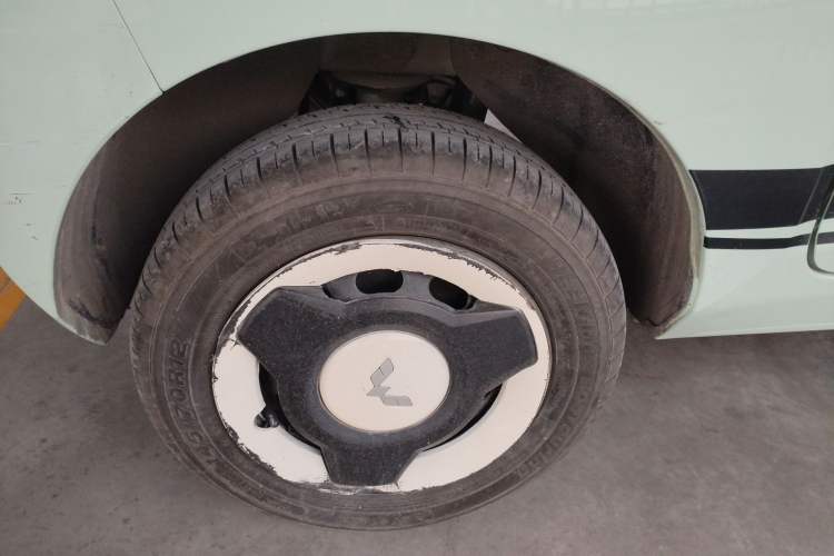 Used Wuling Hongguang MINIEV 2022 Macaron Fashion Model Lithium Iron Phosphate
