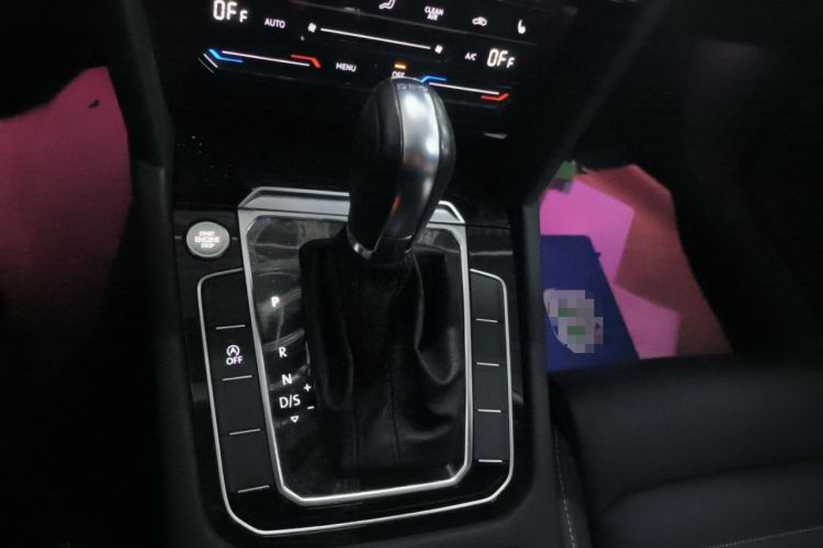 Used Volkswagen Magotan 2020 330TSI DSG Leading Model
